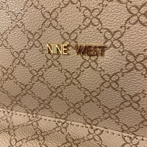 NWT NINE WEST medium Dome Logo Backpack - Picture 6 of 12